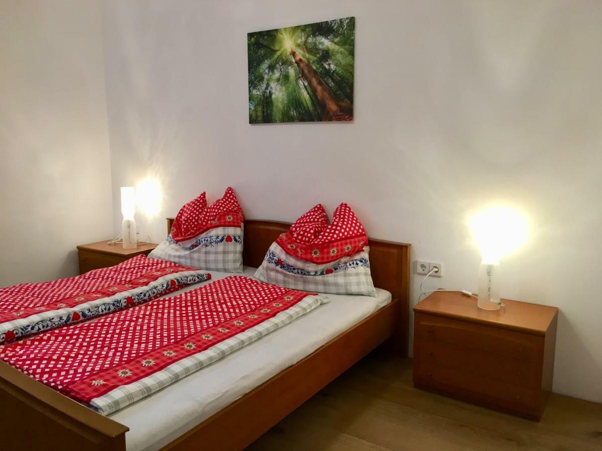 Luxusappartement Zell am Moos Luaran gambar
